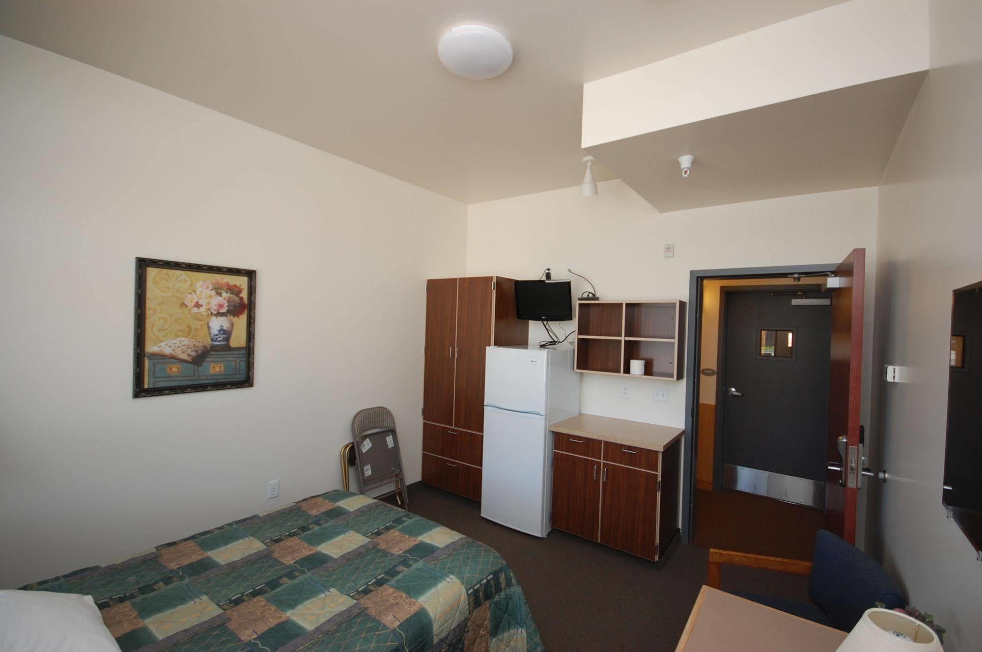 Sockeye Inn Anchorage Exterior photo